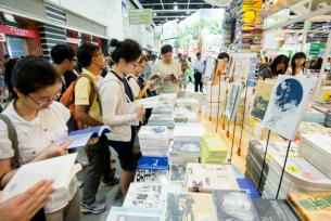 Book Fair visitors are drawn to fine writing