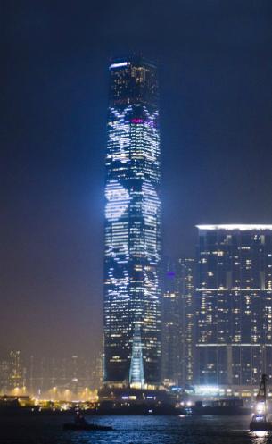「ICC聲光耀維港」結合音樂、故事及光影動畫，帶出「心繫香港」的訊息